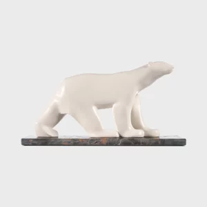 L’Ours blanc en marbre coulé François Pompon